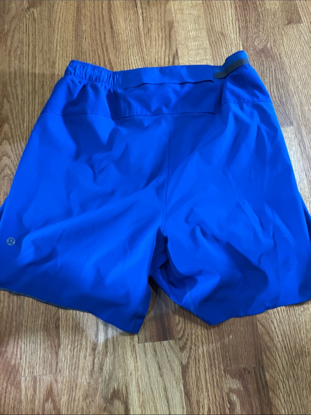 lululemon athletica Men's Surge Athletic Shorts - Bright Blue Sz M EUC - Picture 4 of 6